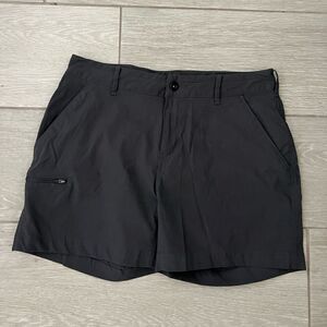 Marmot raina shorts 5” Size 8 Dark Gray